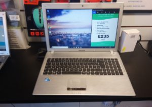 Refurbished Laptop - Samsung